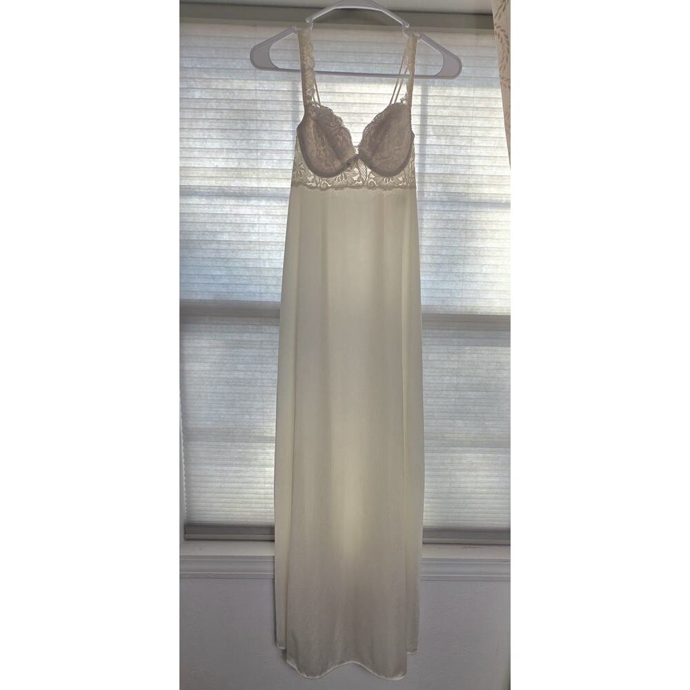 Vintage 1990's Victoria Secret Nylon Slip Large Long Maxi Dress Ivory-RN79090